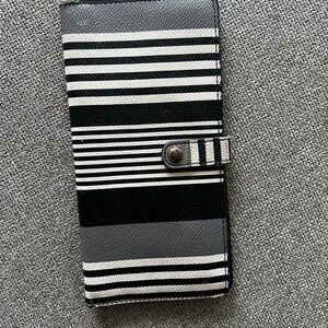Black and White Striped Passport Wallet/Travel Organizer